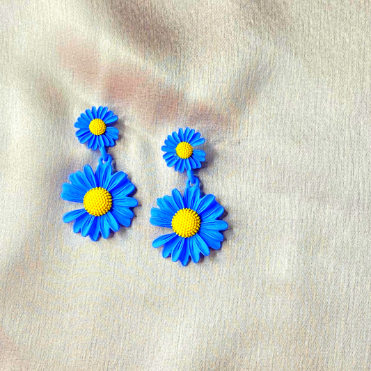 Double Layer Daisy Hangings